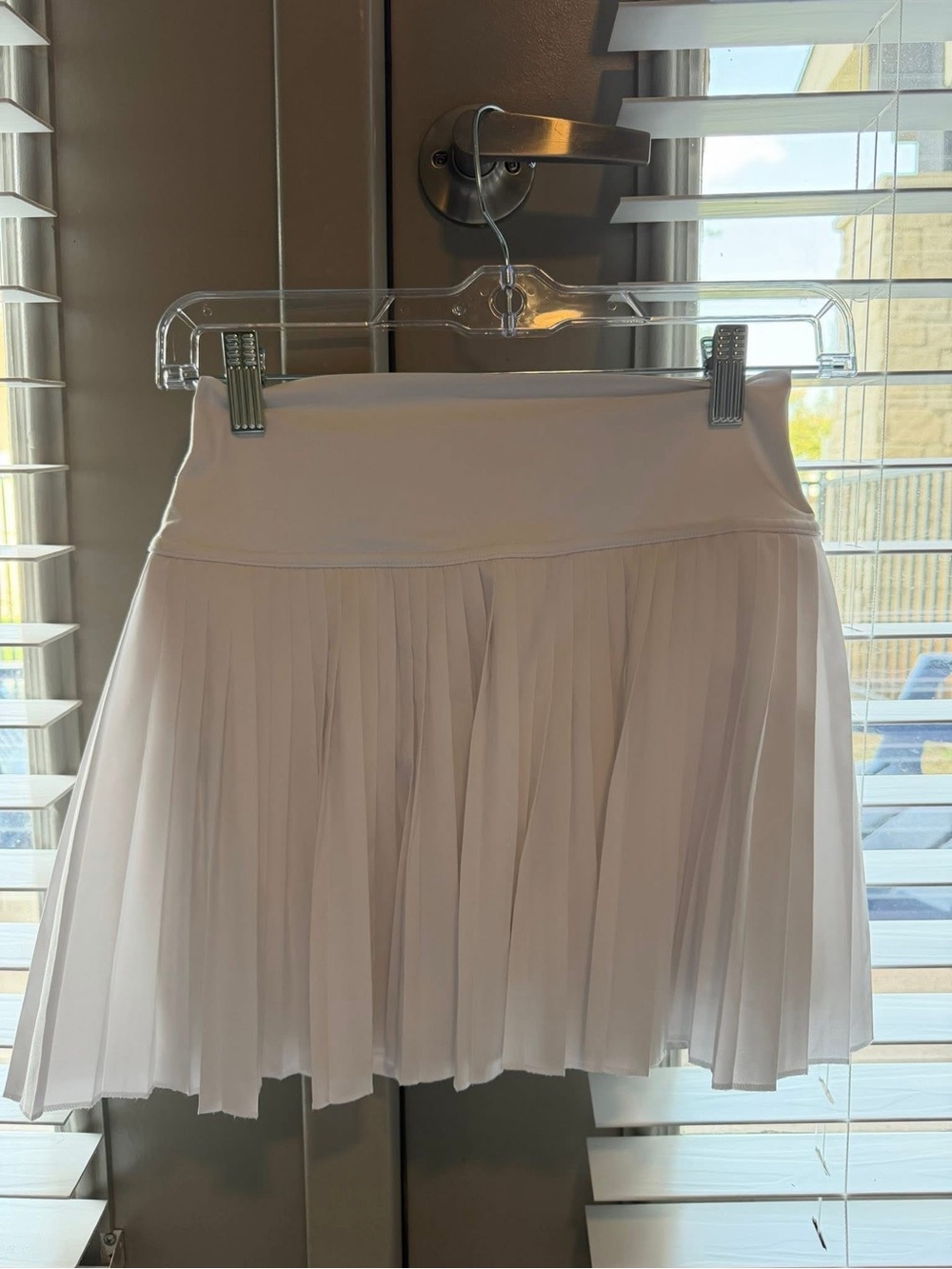 Amazon White Pleated High Waisted Mini Skirt With Lining